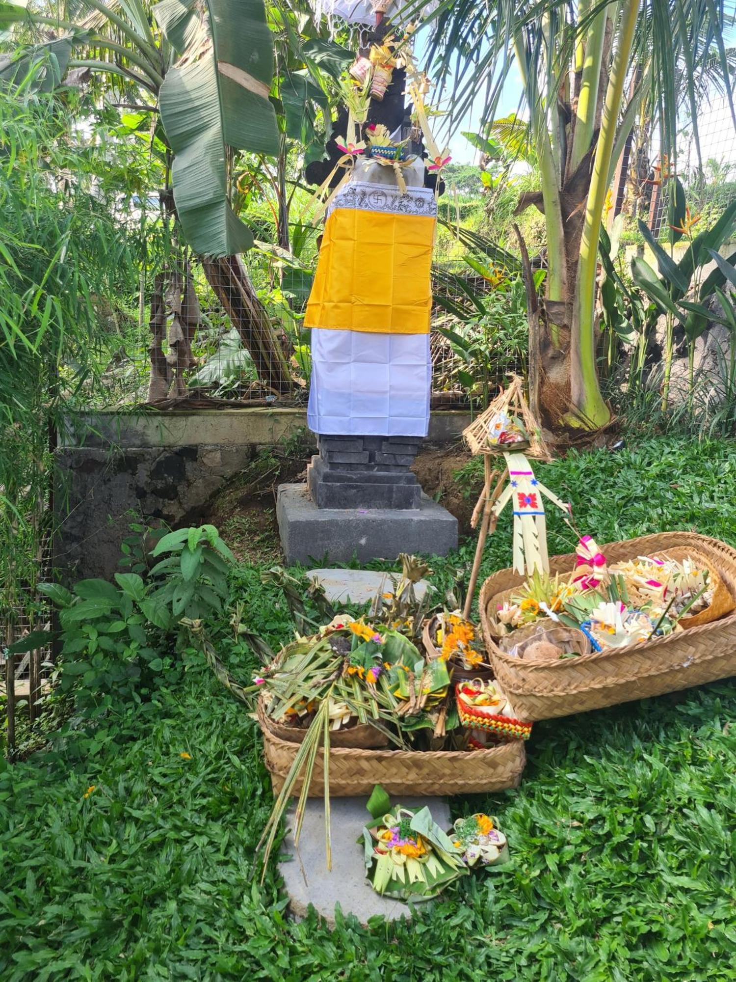 Rumah Guci Ubud Esterno foto