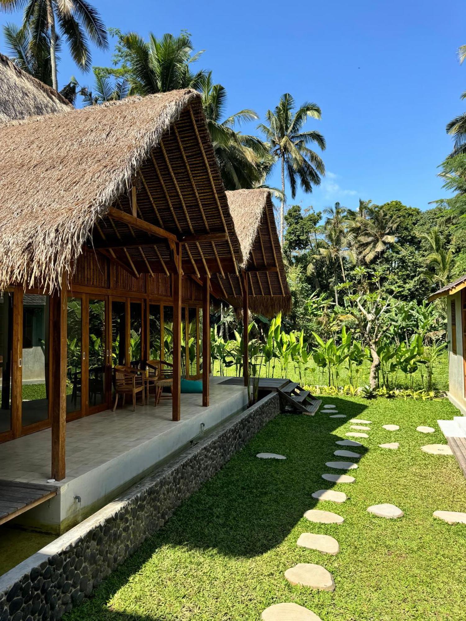 Rumah Guci Ubud Esterno foto