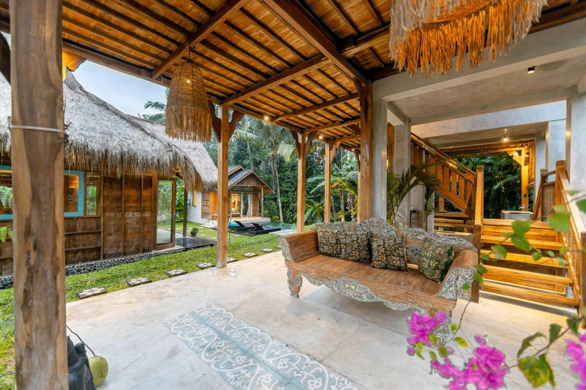 Rumah Guci Ubud Esterno foto