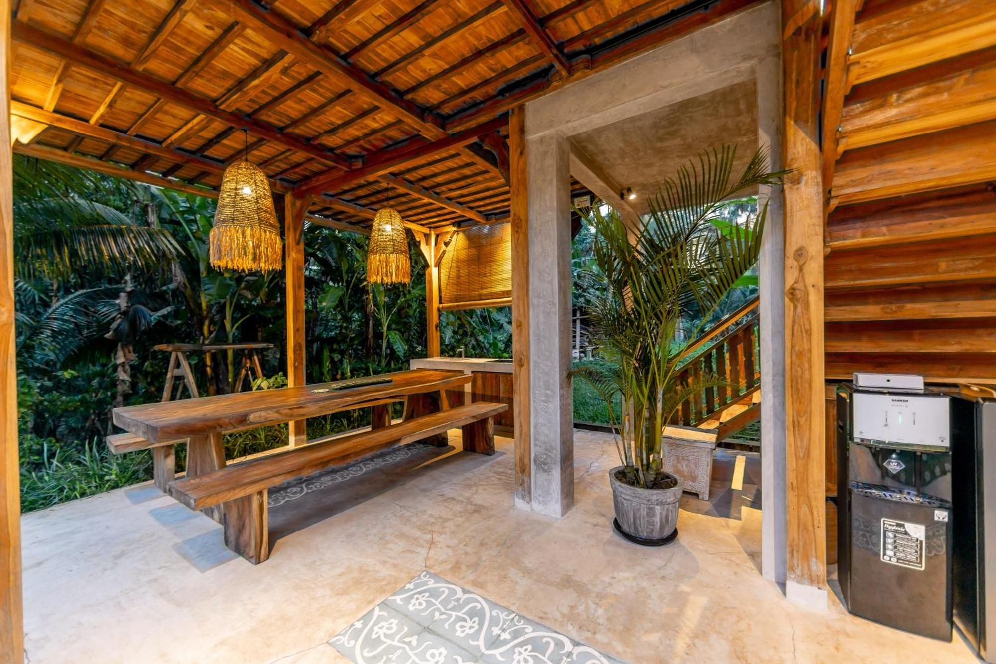 Rumah Guci Ubud Esterno foto
