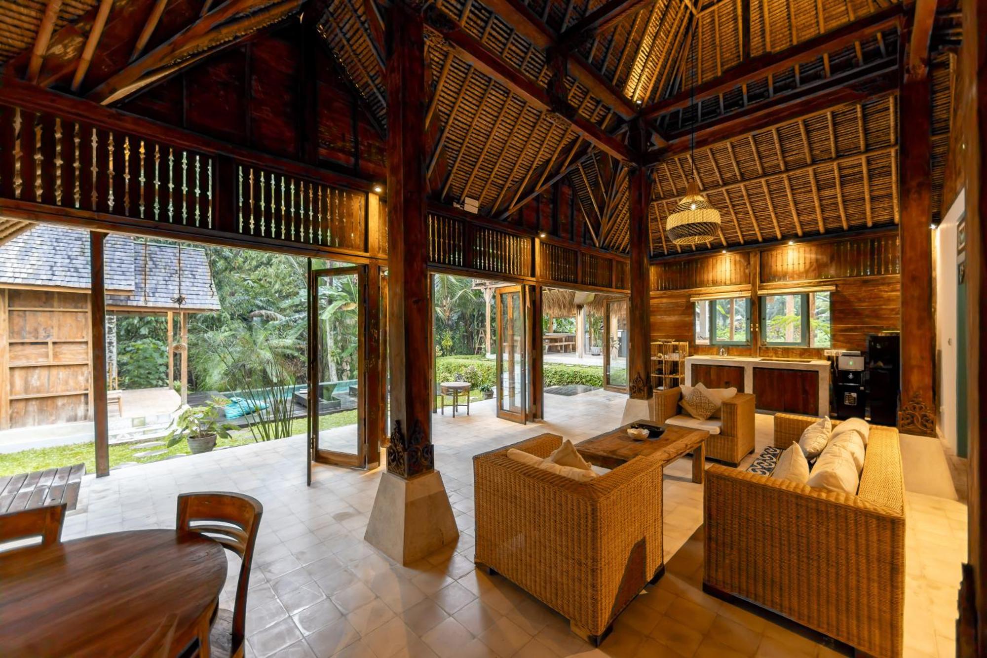 Rumah Guci Ubud Esterno foto